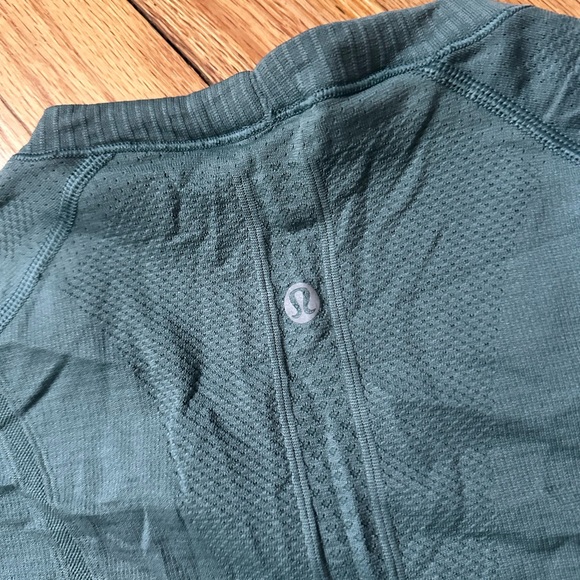 Lululemon Swiftly Tech Short Sleeve Top - Picture 6 of 6
